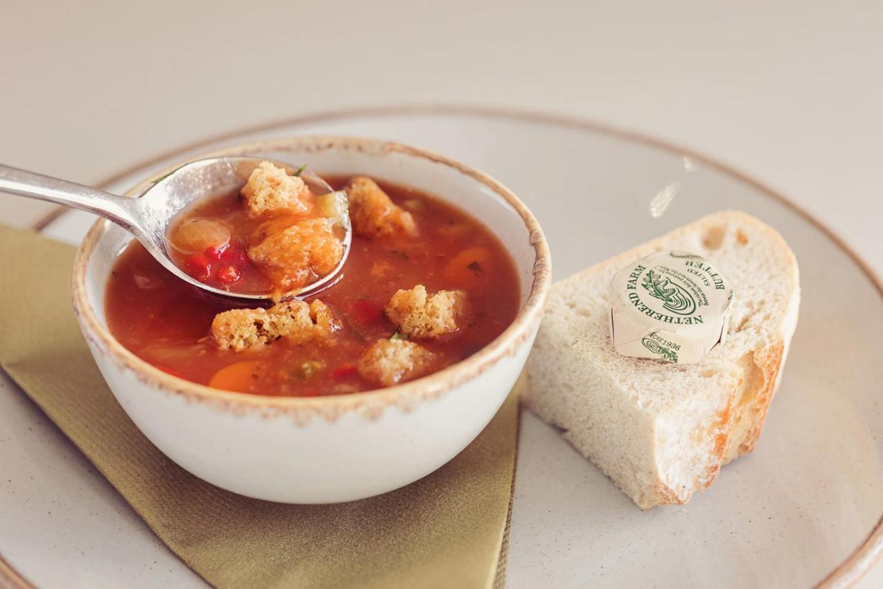 Longlands Inn & Cottages Carnforth Kültér fotó A bowl of soup with a bread roll